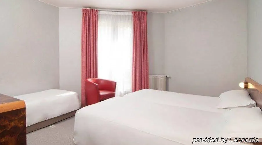 Moulin Hotell Paris